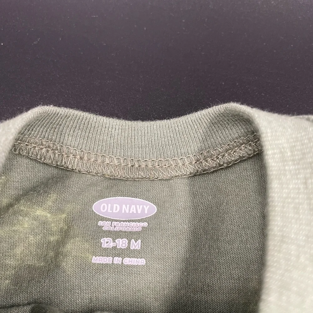 Old navy boys green 12-18 months dinosaur themed jumper